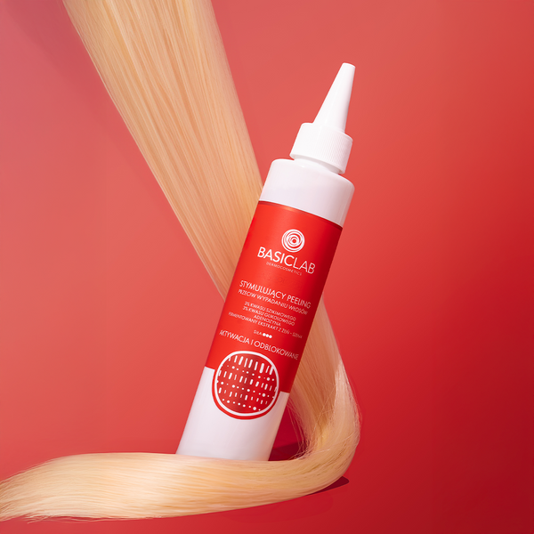 Stimulierendes Kopfhautpeeling gegen Haarausfall mit 3% Shikimisäure, 3% Glykolsäure, Adenosin und fermentiertem Ginseng-Extrakt