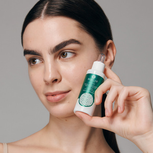 5% Niacinamide Serum gegen Unreinheiten